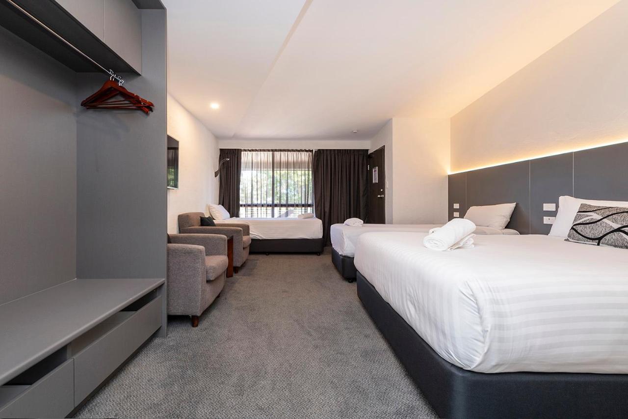 Fern Bay Motel Экстерьер фото