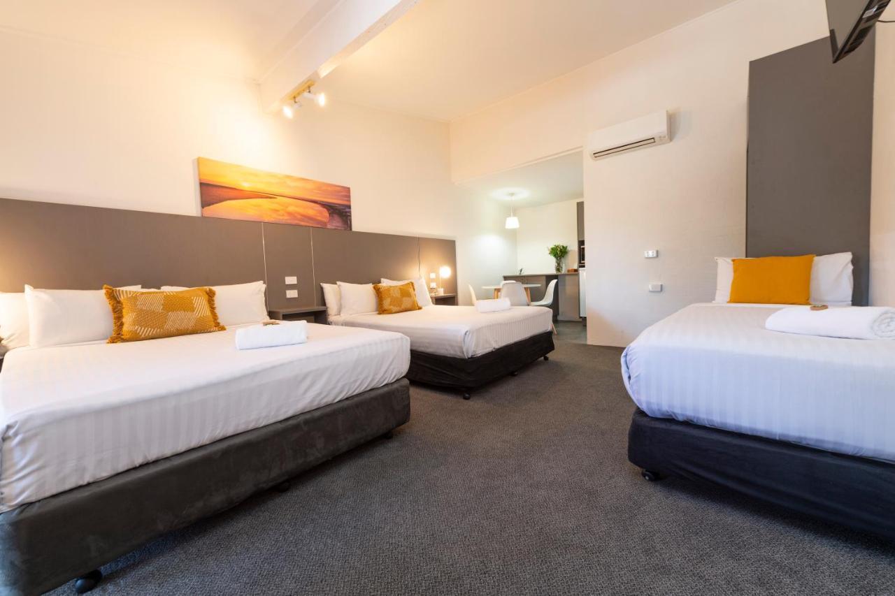 Fern Bay Motel Экстерьер фото